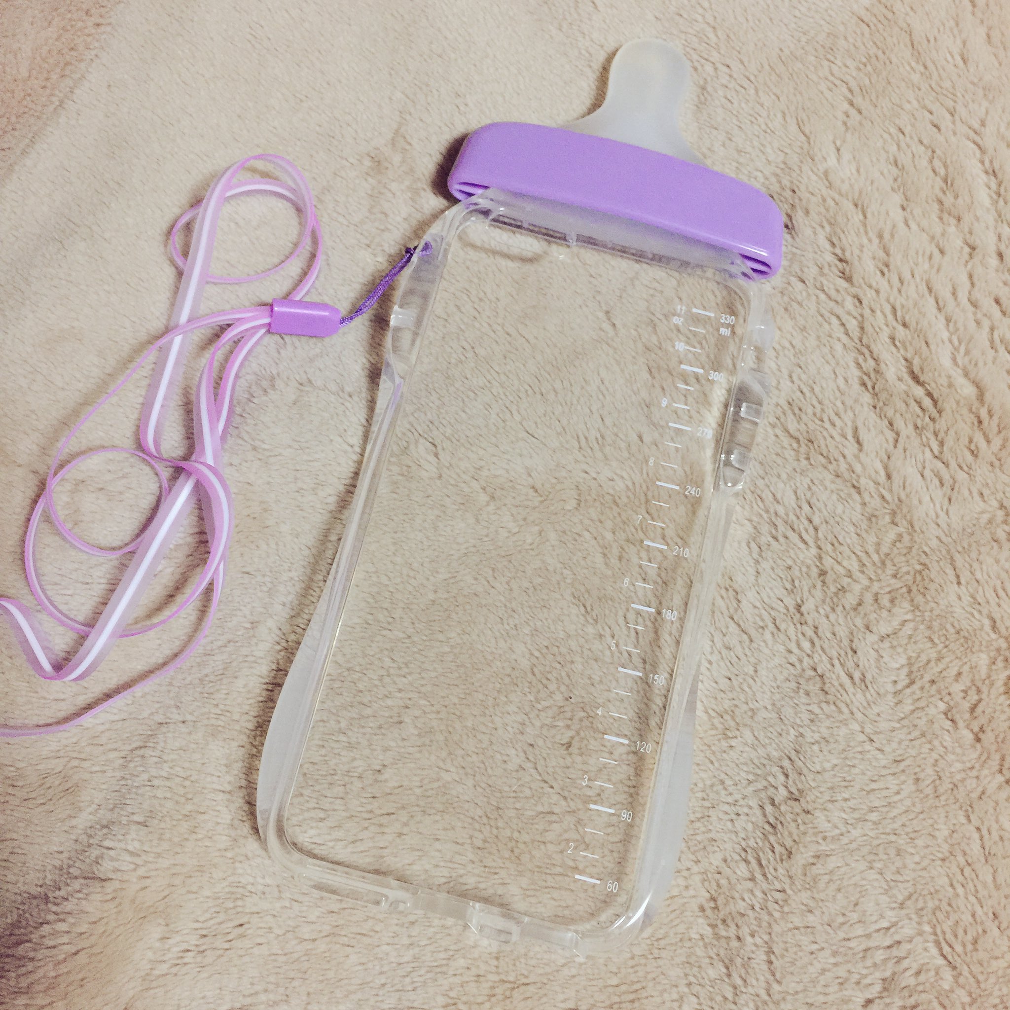 ありちゃま 新しいスマホケース届いたぁ 哺乳瓶 香水ケース T Co Xxpbgljdqf Twitter