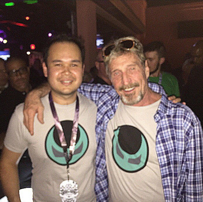 georgathomas's tweet image. Awesome party @demon_saw &amp;amp; @MGTCI! I got to meet the legendary John McAfee!!! @officialmcafee. #Demonsaw #defcon24