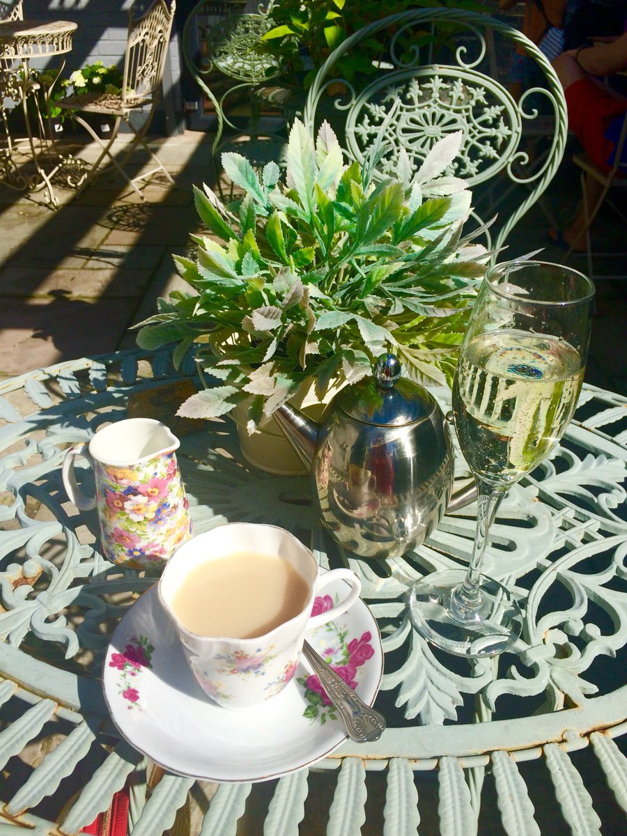 Enjoying tea &amp; Prosecco in the sunshine to celebrate the first birthday of the <a href="/OldPostrooms/">The Old Postrooms</a>... 😊