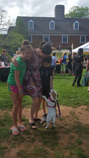 visitprinceton's tweet photo. Have a picnic or walk through @PalmerSquare in Princeton! #SummerInPrinceton #VisitPrinceton #PupsOfPrinceton https://t.co/SkndSbvTNm