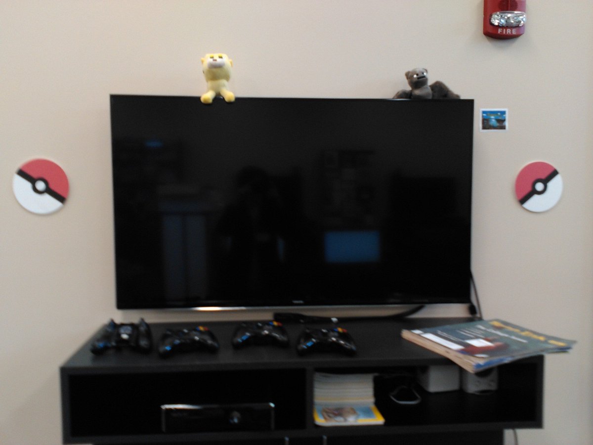 StephFFrey's tweet photo. Yeah. We're having too much fun with this. #pokelibrary https://t.co/TVbsAPdOhC
