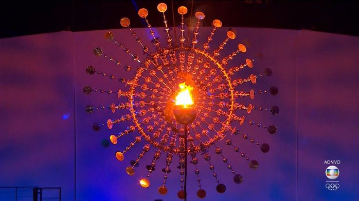 YannUlrich's tweet photo. Pure art, sustainable, innovative &amp; cool! Awesome #OpeningCeremony  #RioOlympics2016, bravo Brazil and @MarcoBWS ! https://t.co/jMU9BqpbsL