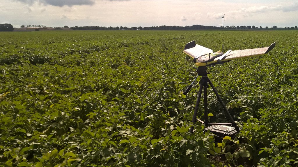 Vandaag de laatste vluchten van de week afgehandeld. Na het weekend staan we weer klaar om te vliegen. #akker