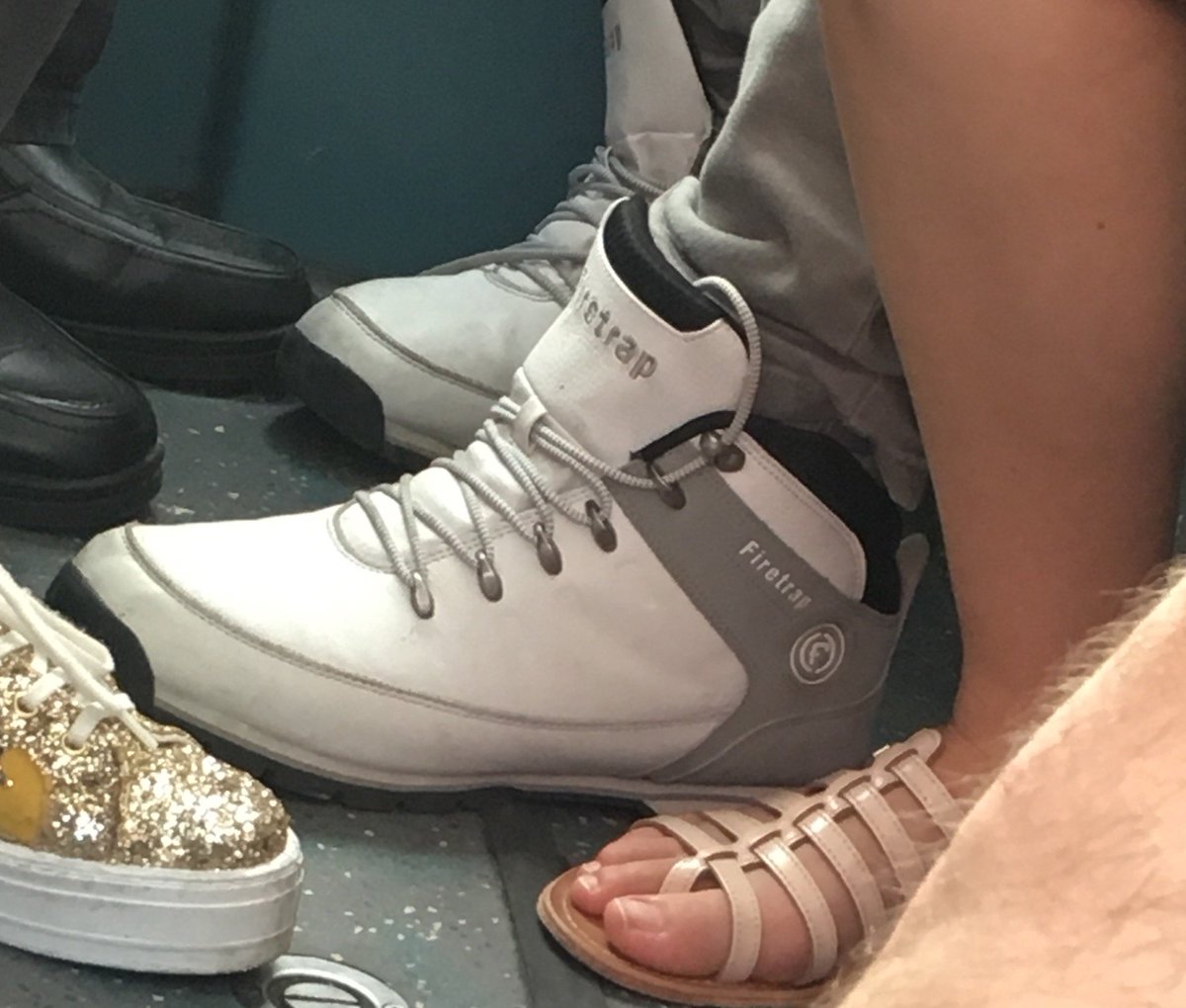 rickedwards1's tweet photo. "It's hot out, what you gonna wear?"
"My Firetrap hiking boots"
"You legend" https://t.co/LzYtgRYk1c