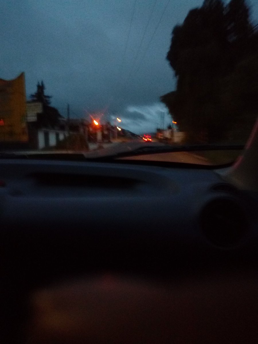 jazibe85's tweet photo. Regresando a caSA :) https://t.co/1mgpiV9SAE