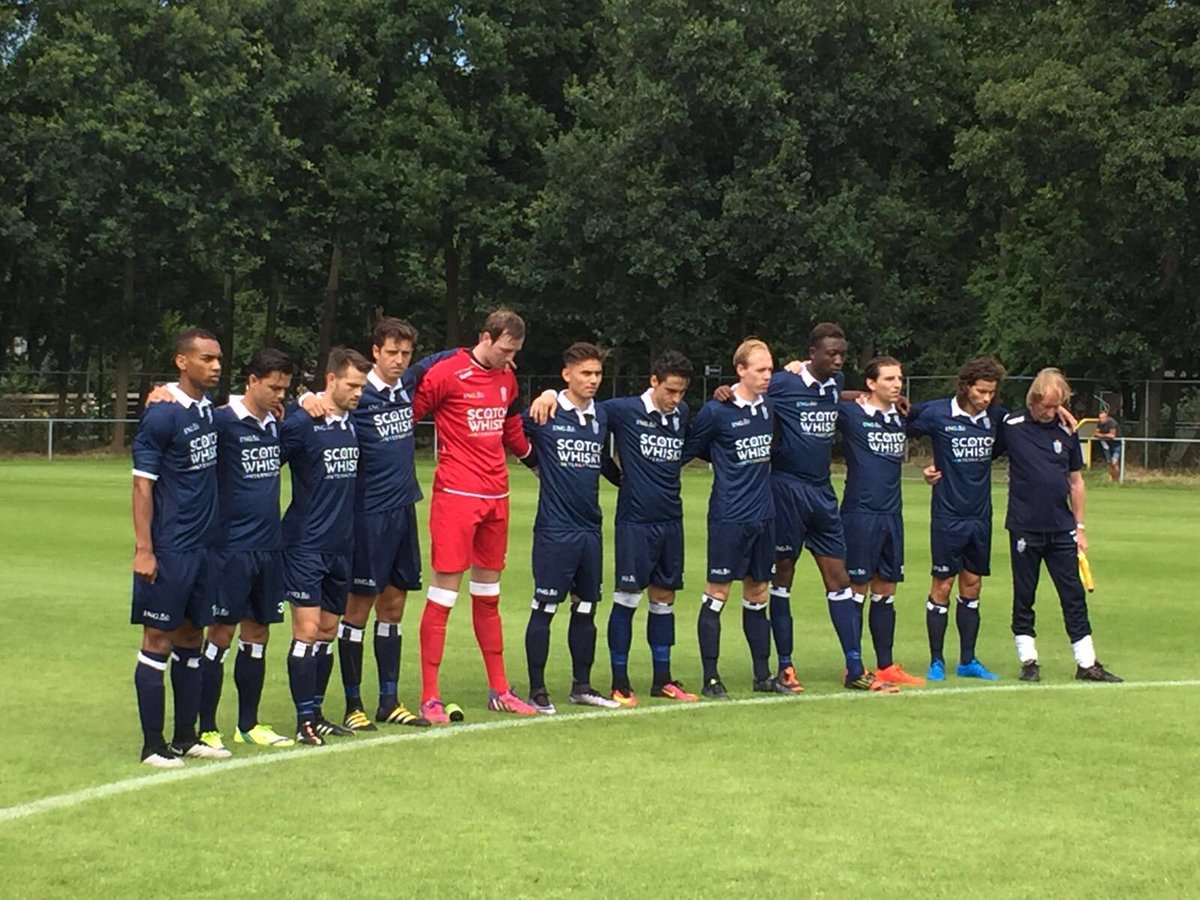KoninklijkeHFC's tweet photo. Memorabel moment. https://t.co/L9LPs0T0Qw