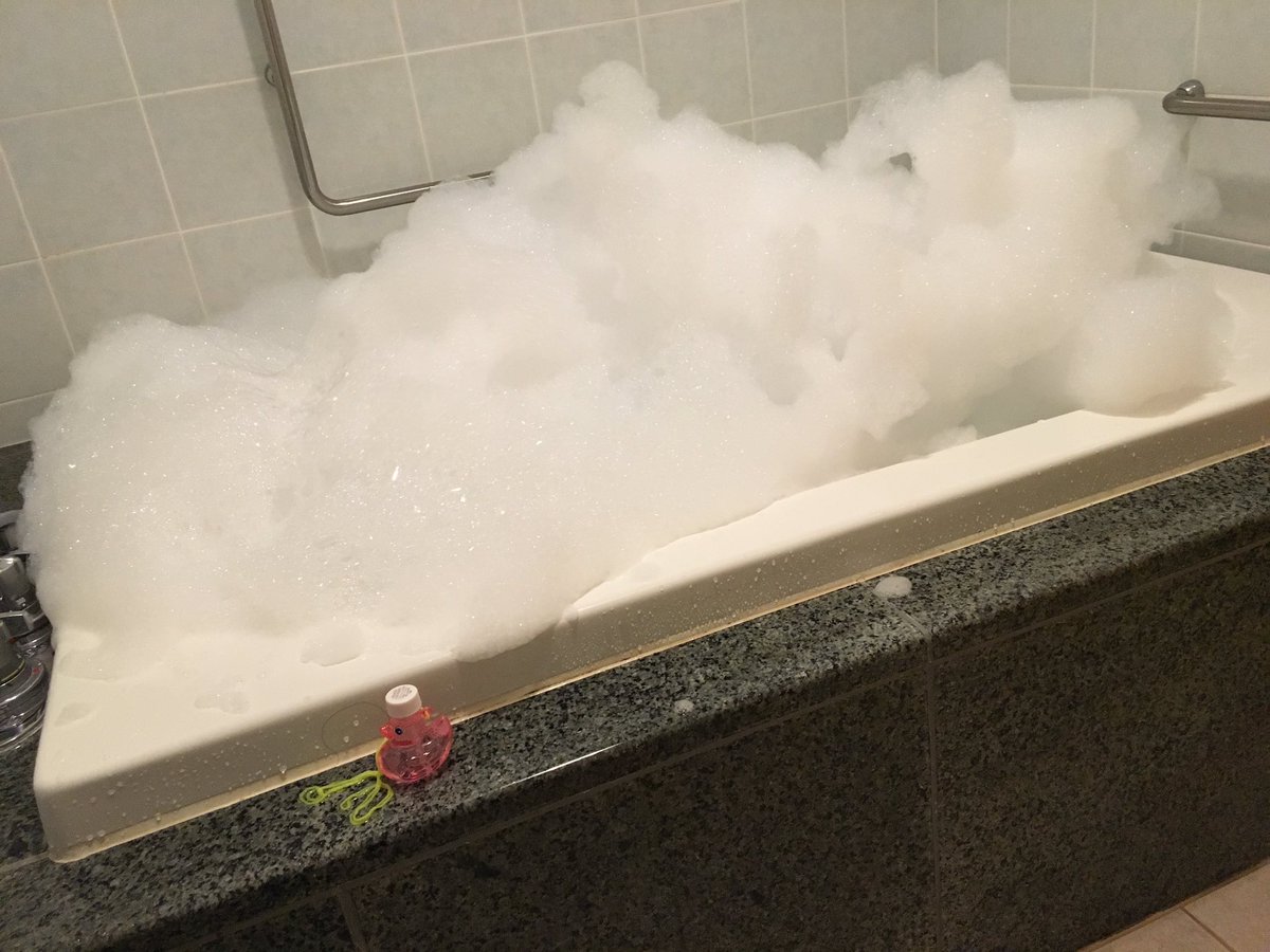 yixeyfi0twte7g6's tweet photo. さすがにちょっとやりすぎたかな
#Bubblesbath https://t.co/sSLiPZWkrE