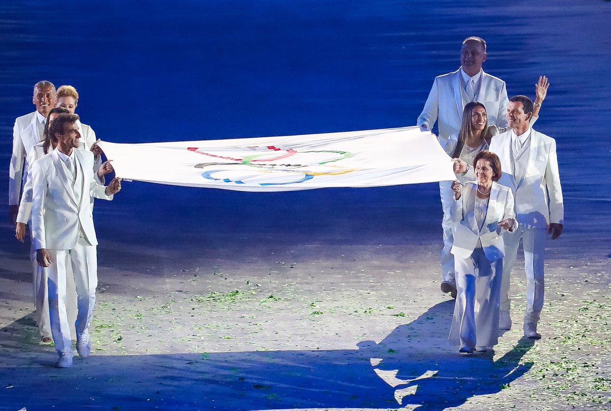 FIFAWWC's tweet photo. Marta at the #OpeningCeremony last night 🇧🇷💪🎉
📸: @CBF_Futebol https://t.co/ykAjgrgZq2