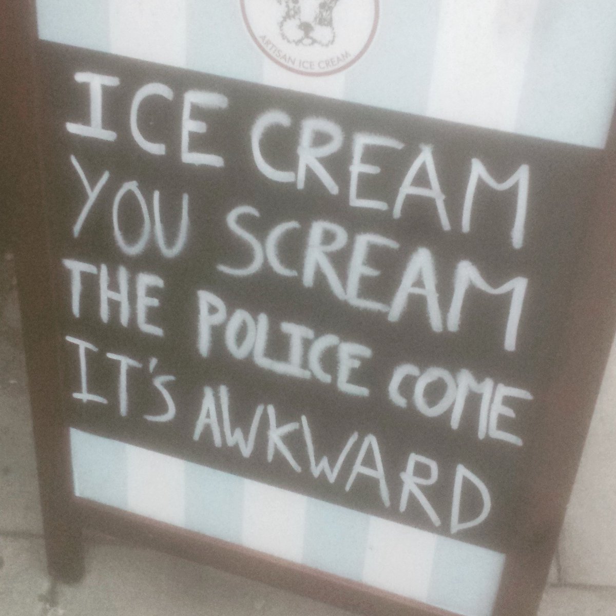 chopdBAR's tweet image. Think we need to up our sign game..... come down next week to see what we come up with... #signbanter #staffhumour