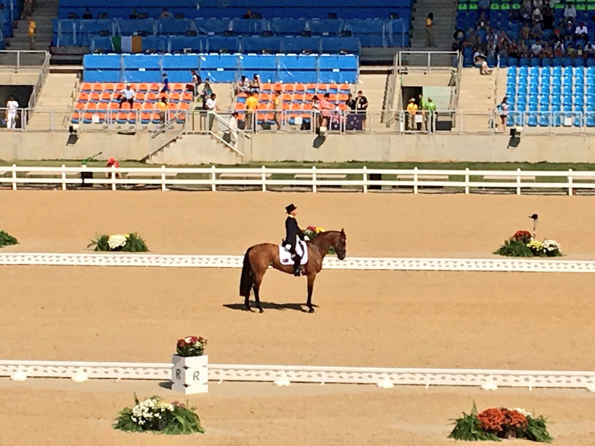 Equestrian Australia tweet media
