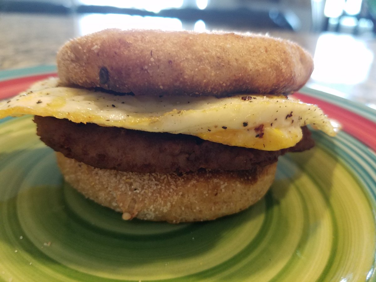 WHATZHOTANDNOT's tweet photo. Turkey Sausage #McMuffin #ByMeForMe https://t.co/Bv1zE457IF