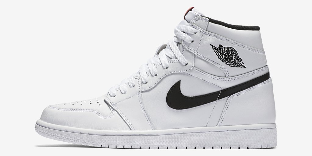 nikestore's tweet photo. The @Jumpman23 Air Jordan 1 'White'

Men's: https://t.co/L0gpJFe9P7
GS: https://t.co/eqY6kiSRHU https://t.co/EKTPYwYqNw