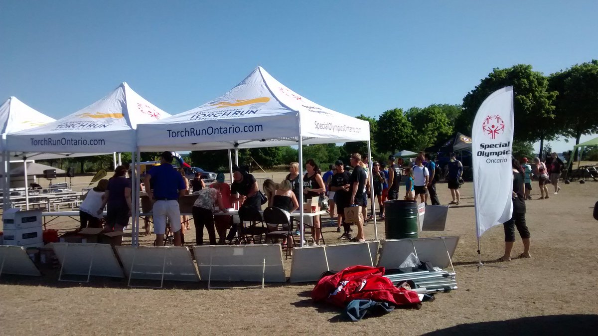 SOO_HAMILTON's tweet image. Getting ready @hellintheharbour #BayfrontPark with @torchrunontario
