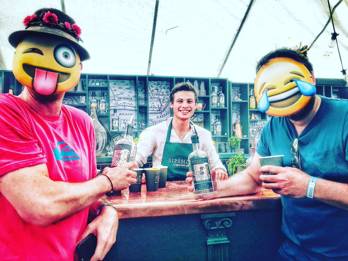 Danno15's tweet photo. The #faces of #sipsmith with the face of Sipsmith #topbartender #thesippers #wilderness2016  @sipsmith https://t.co/bmCPgxBj1P