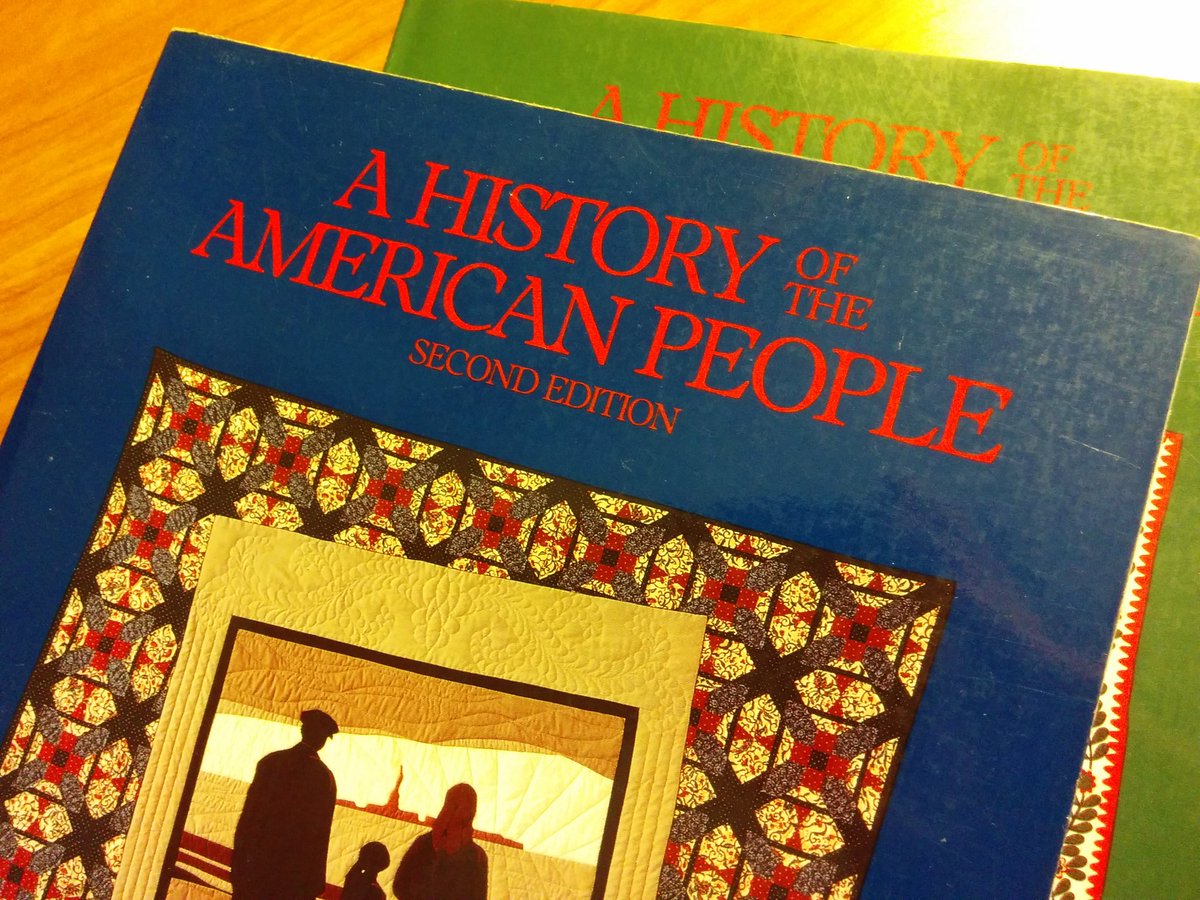 michielvanheek's tweet photo. I used the 8 hour flight from London to Chicago to freshen up my American history. https://t.co/tpNsj6SAkd