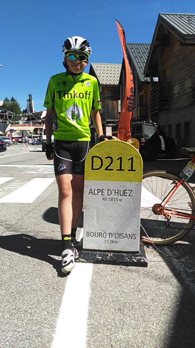 vicgosseye's tweet photo. So proud !!!!! Wannes @alpedhuez https://t.co/oCBuV6keip