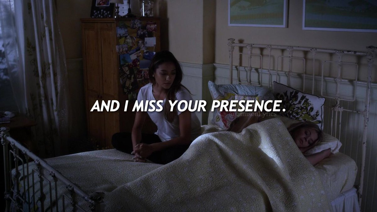 EmisonLyrics's tweet image. #Emison || Song: You should be here - Kehlani 💔