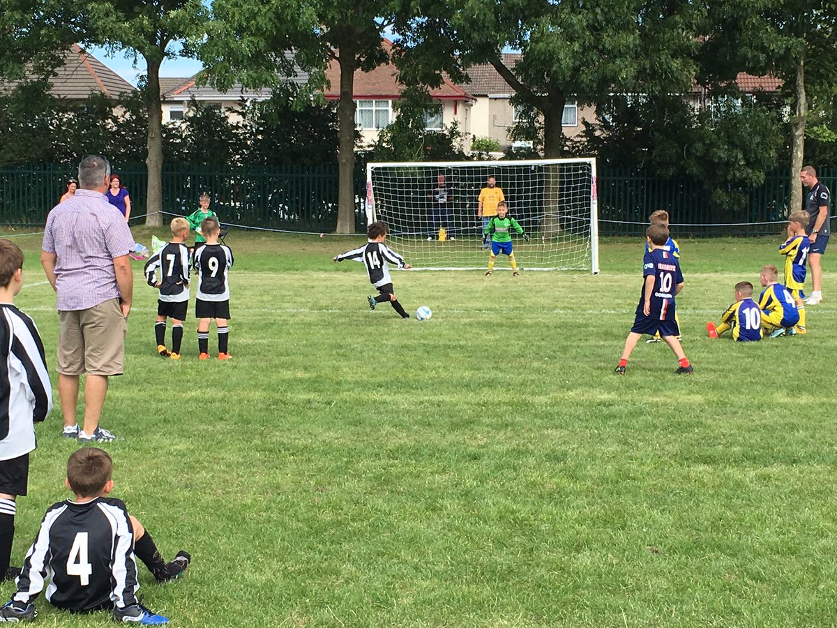 Last game of the day! U9's final! Penalties to decide the winner! Great day had by all players and parents!!