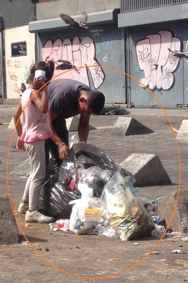 NowVisionNews's tweet photo. #Venezuela El  socialismo marxismo es un productor de miseria https://t.co/RXKnFavthu