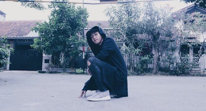 Valak ganteng😍