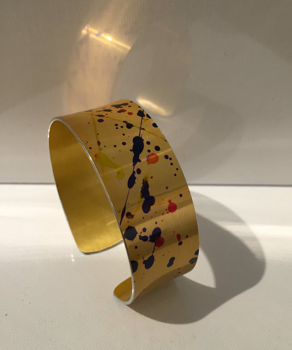 hallgatehex's tweet image. Here is some Michael Peckitt cuffs that are being displayed in the window