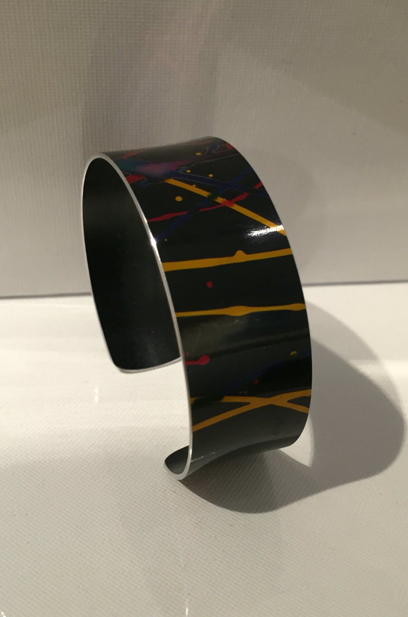 hallgatehex's tweet image. Here is some Michael Peckitt cuffs that are being displayed in the window