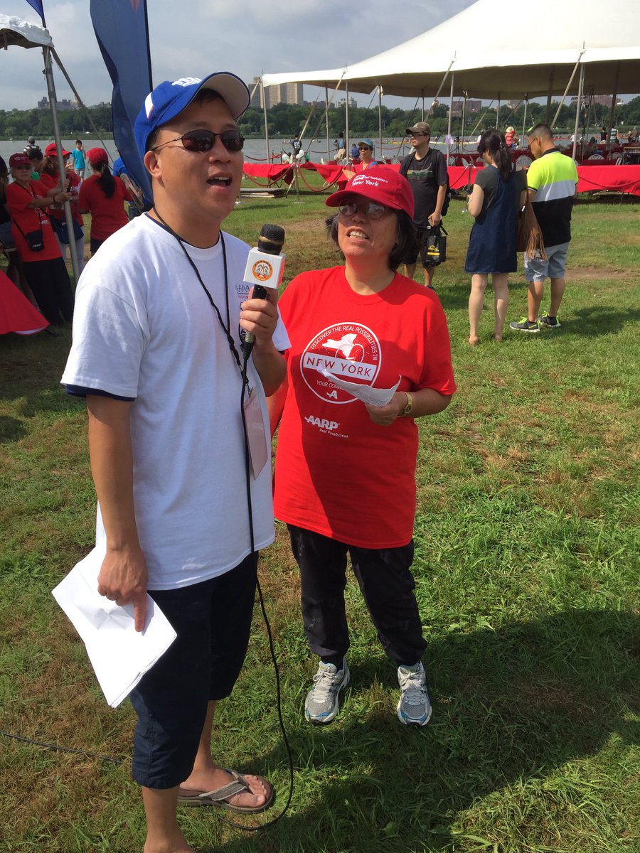 C2R5W's tweet image. Our volunteer Sharon speaking with #mbri at #dragonboat festival in queens about #TakeAStand @AARPNY
