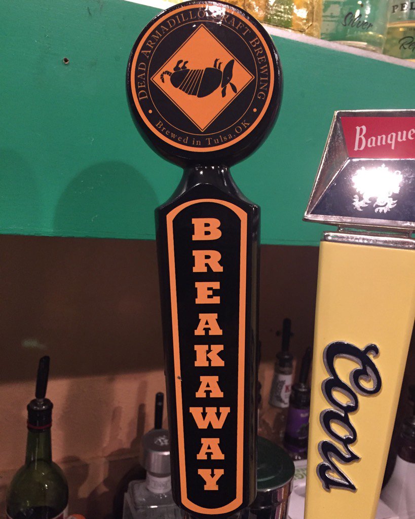 CGDraftServices's tweet image. New on tap at Elote! Dead Armadillo Breakaway APA.  Line is cleaned and keg is tapped.  #deadarmadillo #drinklocal