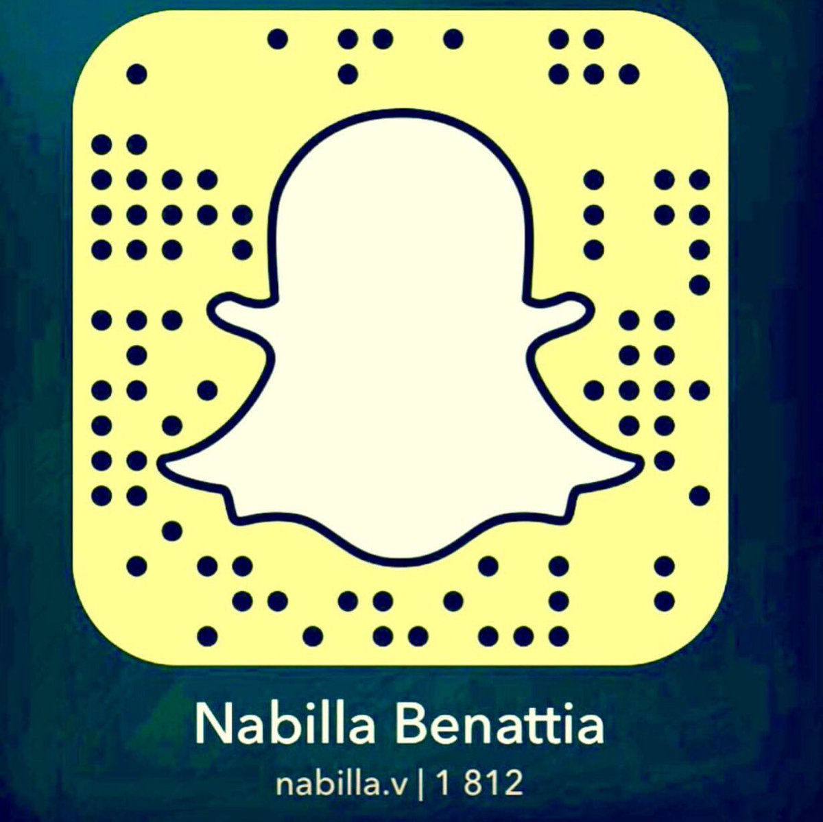 Nabilla's tweet photo. Snap 👻 : Nabilla.v https://t.co/o2UqYjvraH