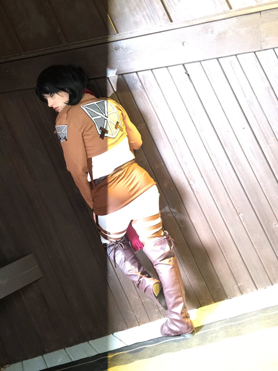 LusteeBasil's tweet photo. Back to it @MarauderxModel as #Mikasa for @MyGeekGoddess by @breninhurley #bts #trainingcorps #AttackOnTitan https://t.co/ZjLLfMOj59