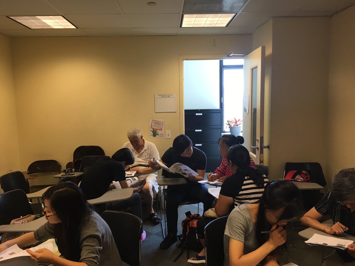 CASL_AB's tweet photo. Volunteer led ESL type program at CASL every Saturday #volunteer #Chinatown #cupoftea #caslab https://t.co/x2UHWZkC3q