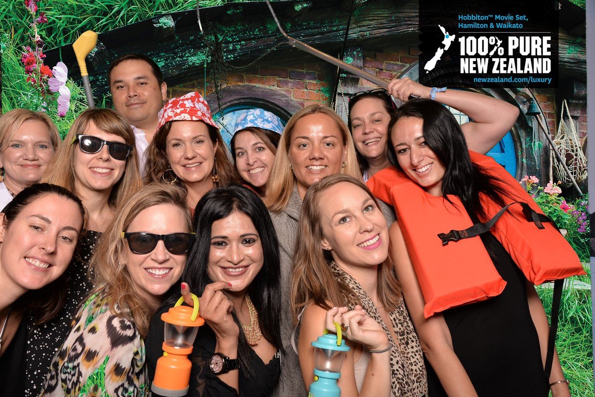 Fun at #VirtuosoWeek with the <a href="/DeparturLounge/">Departure Lounge ATX</a> team #nzmustdo #hobbiton
