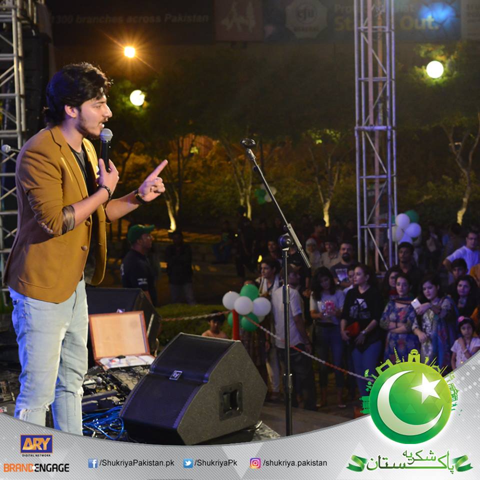 Shukriya_PK's tweet photo. Celebrating with you the pride of being a Pakistani! #ShukriyaPakistan https://t.co/ODAOlsG9wA