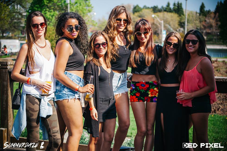We are so excited for <a href="/wearemasomenos/">masomenos</a> today! BIG Patio + Music all night Event Link: bit.ly/Masomenos-Aug6
