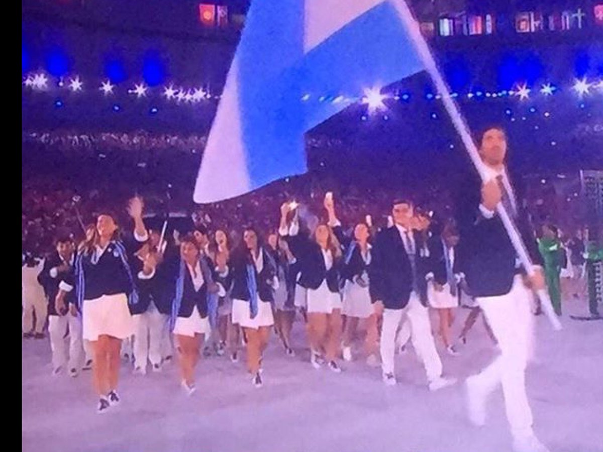 VICTORINAF1's tweet photo. Muy elegante y distinguida la Delegación Argentina vestida por #Giesso https://t.co/DOWVnm7blu