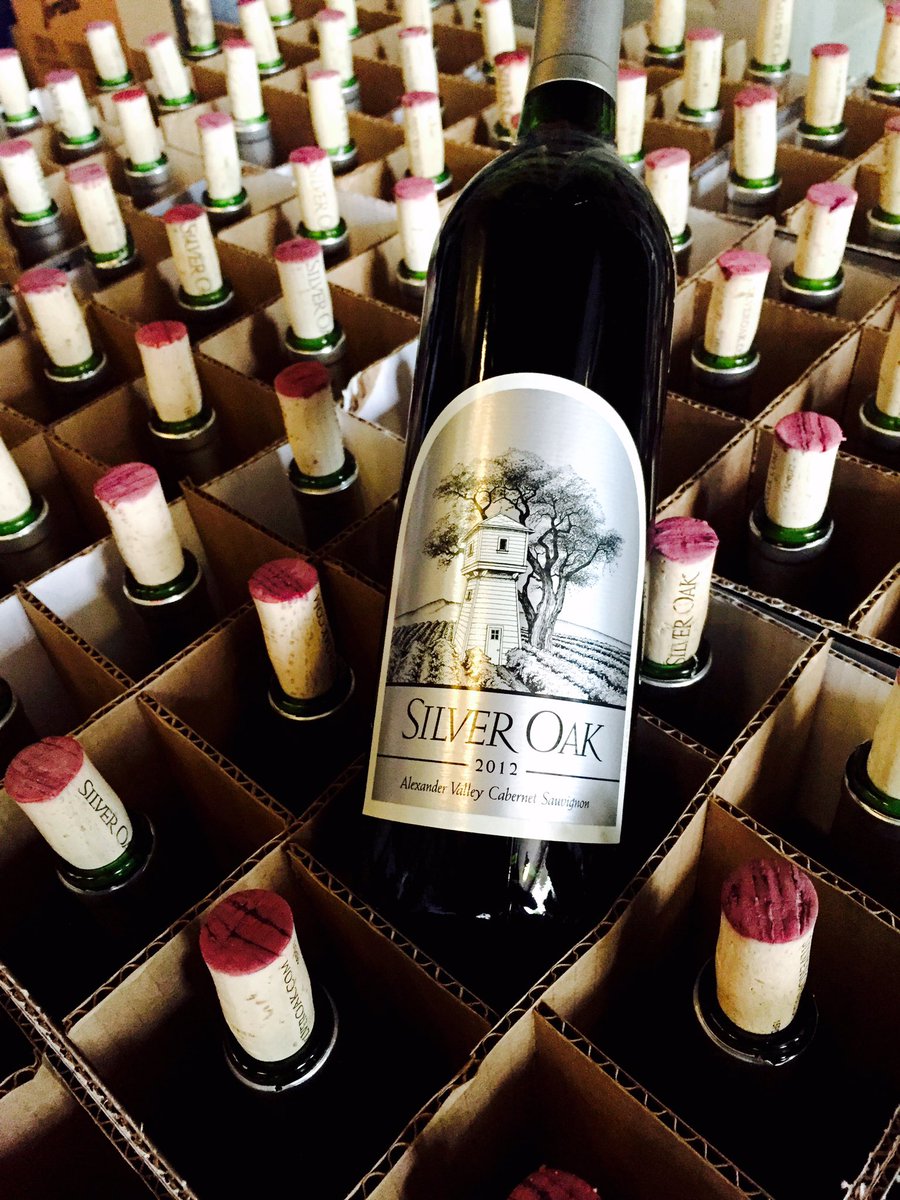 SilverOak's tweet photo. Making its long awaited debut, our 2012 Alexander Valley Cabernet Sauvignon #lifeisacabernet https://t.co/zm8AdJhMj7