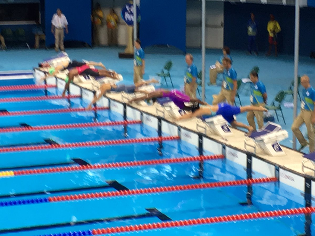 FilippoGrandi's tweet image. Swimmer #YusraMardini&apos;s achievement: from fleeing war to winning her first @Olympics heat. Go #TeamRefugees!