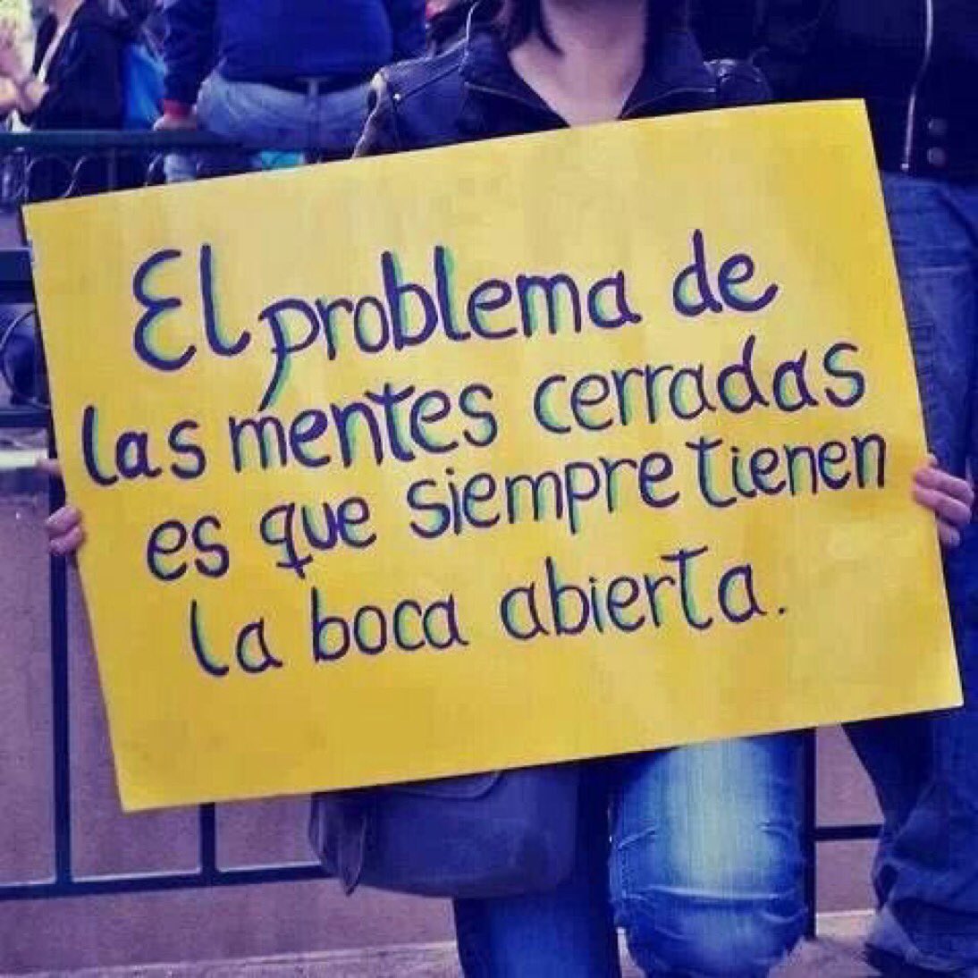 ecorepublicano's tweet photo. El problema de las mentes cerradas es que siempre tienen la boca abierta. https://t.co/5pNQFkUhZ1