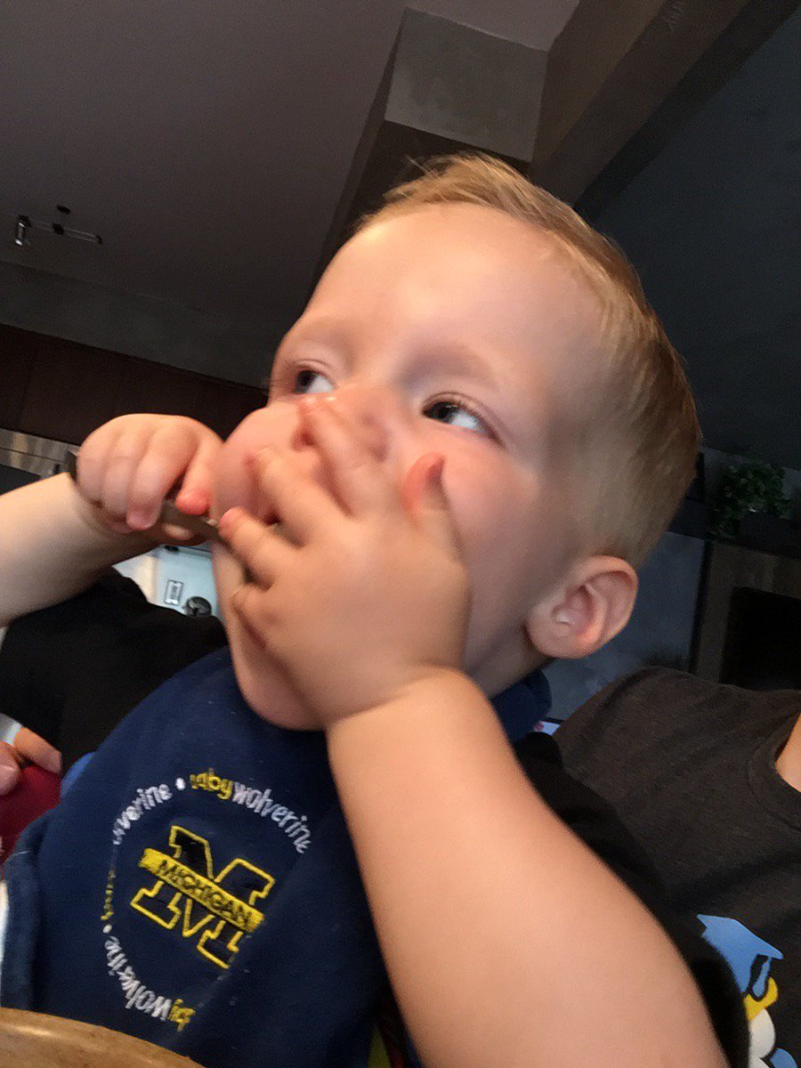 Lars Crawford tweet media