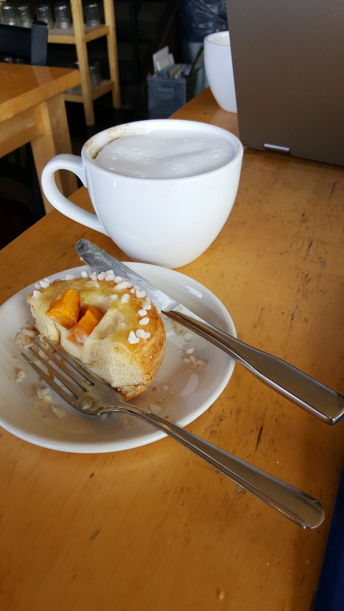 darlingengineer's tweet photo. Working on Saturday never tasted so good. #patisserie #briocheislife @colvillestreet https://t.co/5dJtG4V72d