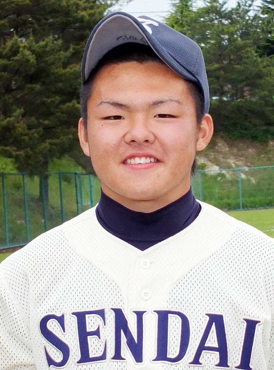 写真すがわら Sports Photo Sugawara 新スタッフは撮ってきた球児が野球をやる側から観戦 応援する側に回ったら うちでアルバイトして欲しいな それが小さい俺の夢 撮った子が今度は後輩達を撮るみたいな 伝説のリトルリーガー伊藤英二の仙台東リーグ