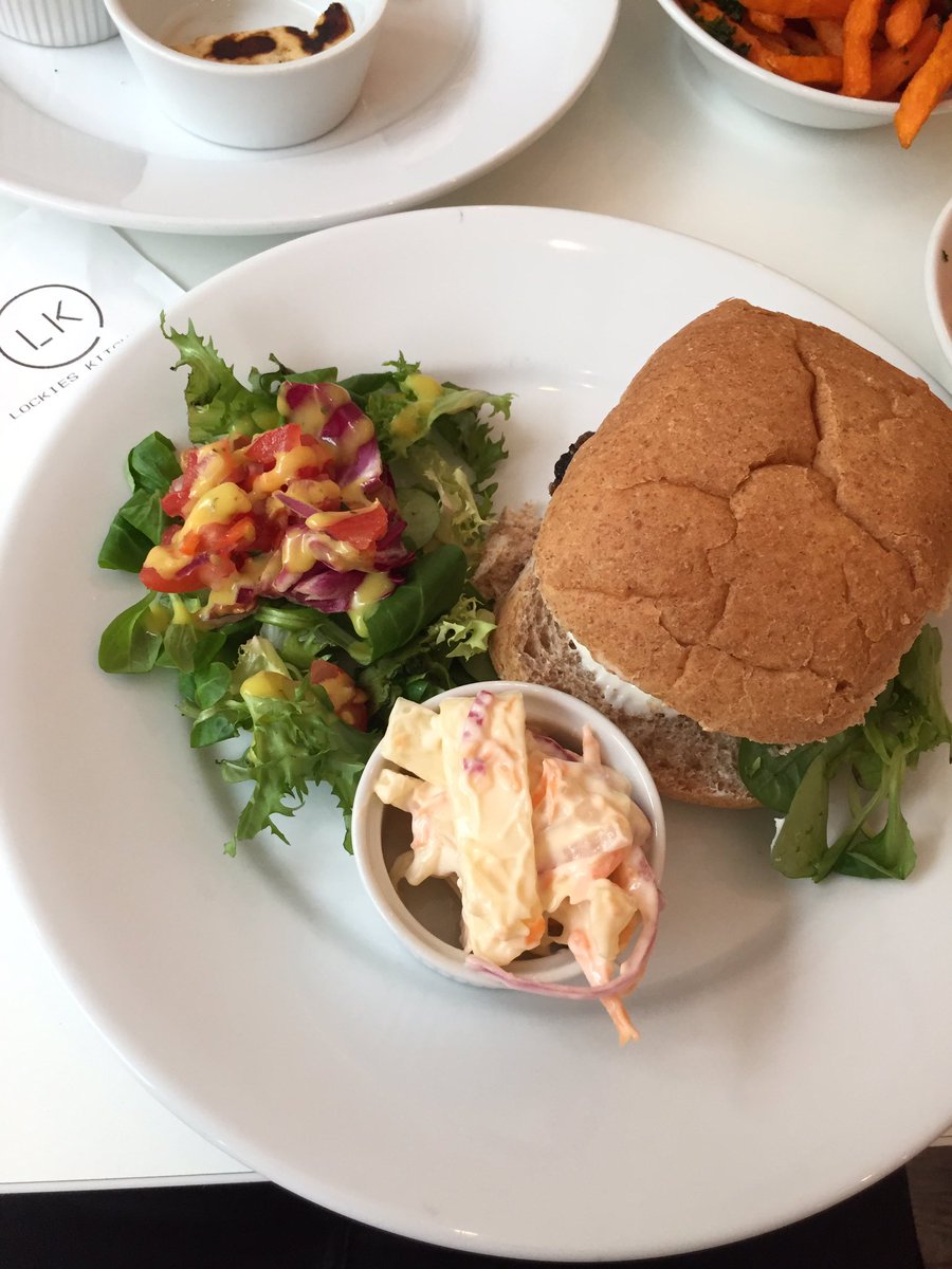 Matt_BUB's tweet photo. Nice one @JamesLock__ @LockiesKitchen food was awesome. #LockiesKitchen https://t.co/gSlXth6i1e