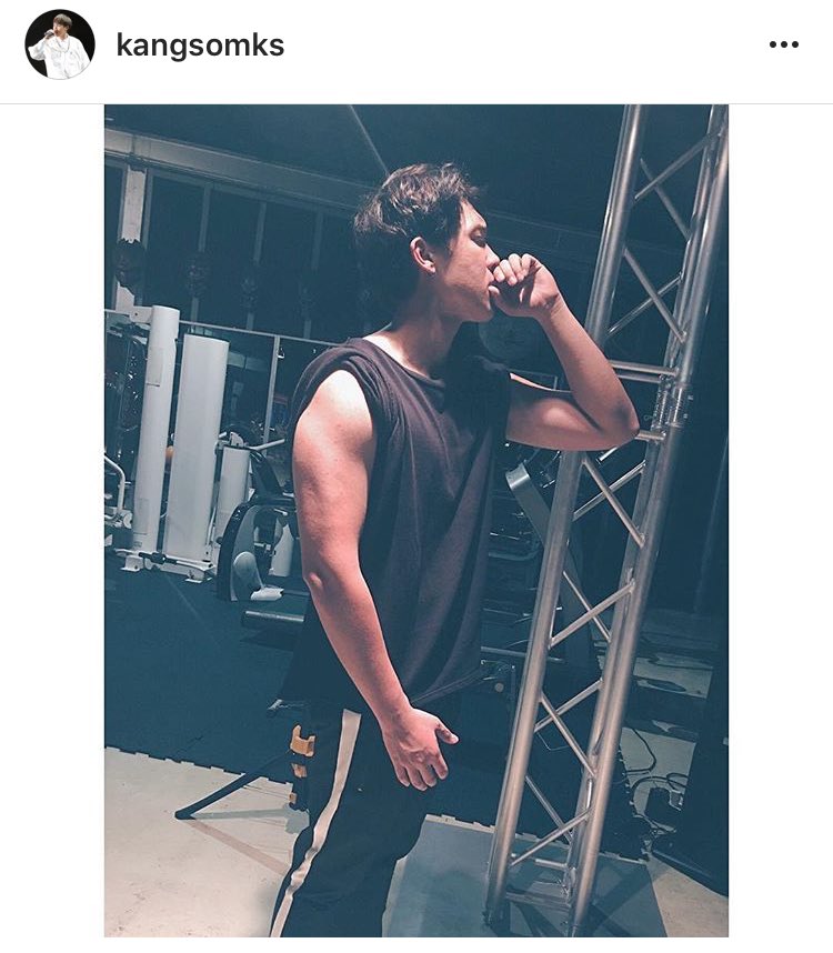 ตอบกระทู้ไปเลยค่ะที่ดูตัวใหญ่ขึ้น เพราะมีกล้ามไม่ใช่อ้วน คนอะไรโพสต์รูปอ่อย ฟค ก่อนนอน แล้วจะนอนหลับมั้ย😂😂 #แกงส้ม