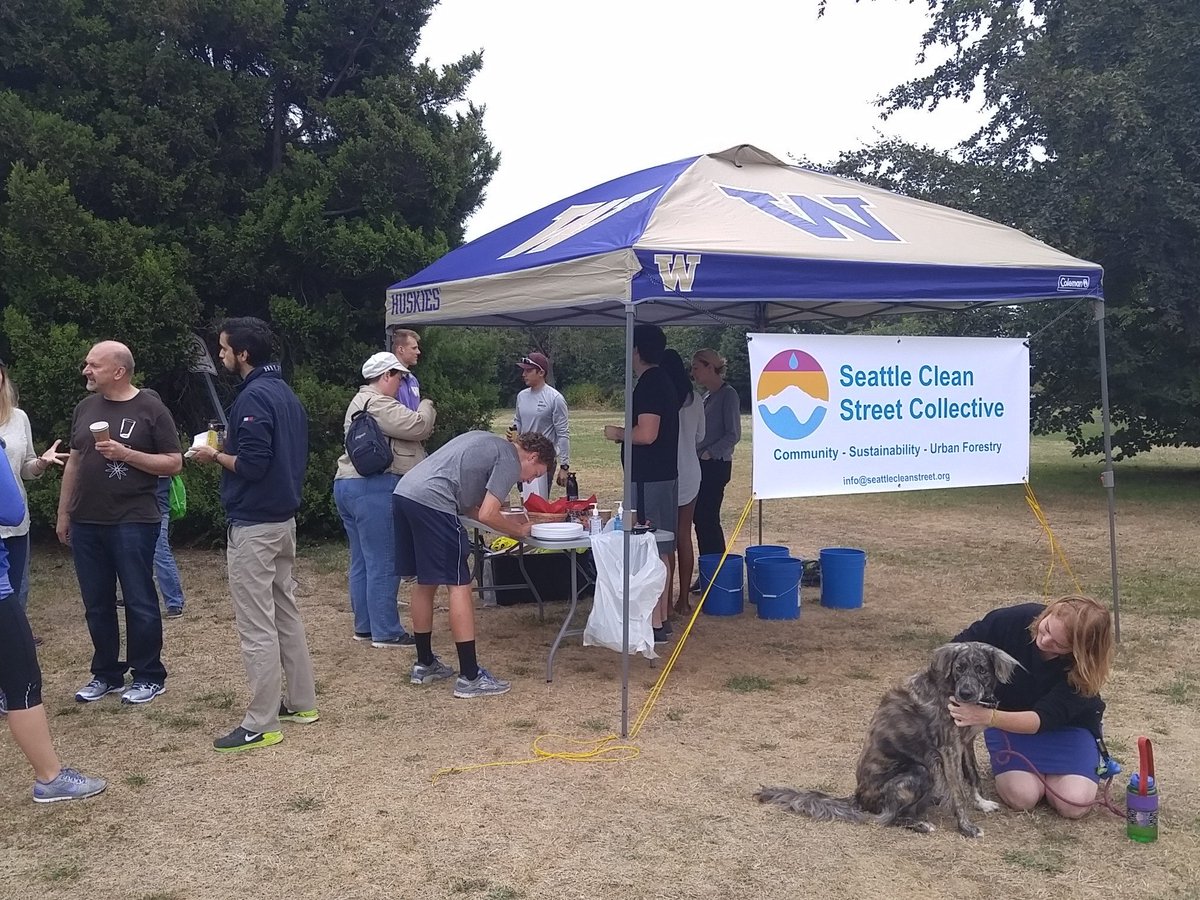 MikeyPolyakov's tweet photo. Getting ready to clean some streets with Seattle Clean Street Collective! https://t.co/Iz2v9sy2Ds