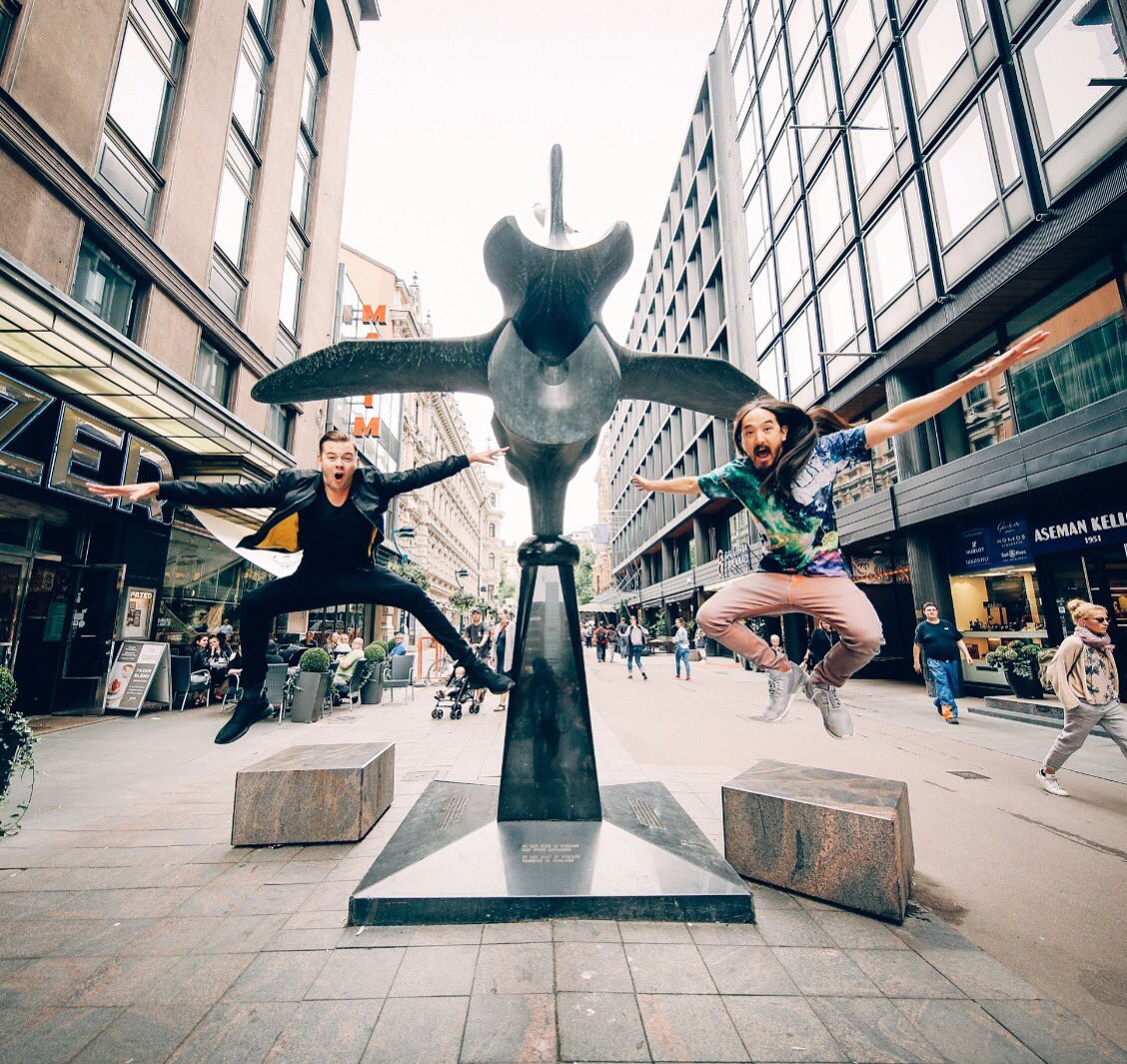 #aokijump #713. The Aoki x @samfeldtmusic Jump. Helsinki Finland. August 5, 2016. https://t.co/M0DTkKBSLK