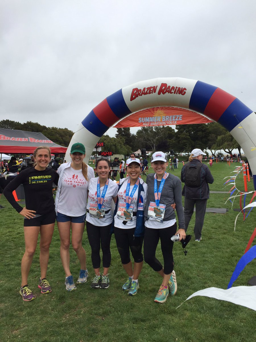 Getting our well-being on! #G290love <a href="/merklausner/">Meredith Klausner</a> @saram0923 <a href="/kisa_lew/">Kisa Lew</a> <a href="/2stefc27/">Stefanie Chenok</a> <a href="/brianhaskins3/">Brian Haskins</a>