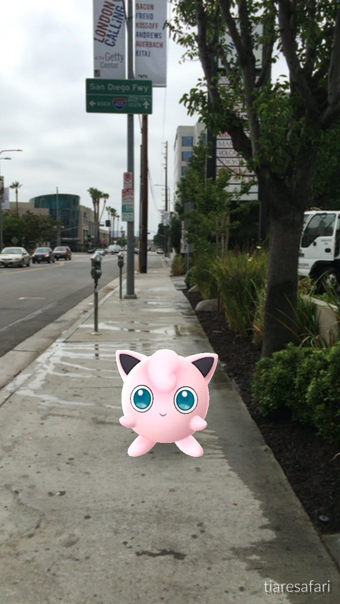 _PokemonGoLA's tweet image. currently in JapanTown on Sawtelle