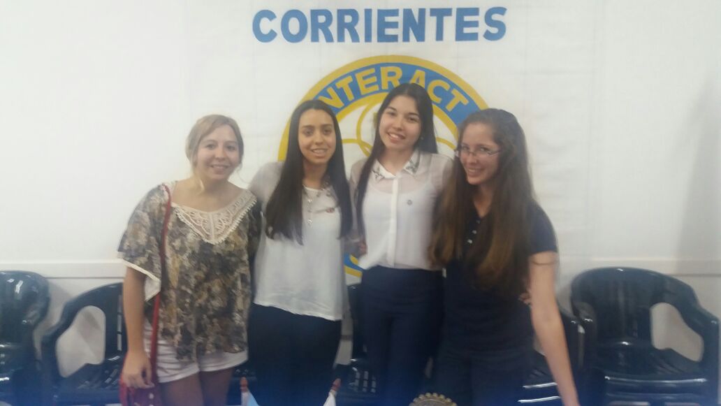 ClubLEOLAPACHOS's tweet image. Ayer estuvimos presentes en el cambio de autoridades del Interact Club Corrientes ¡Muchas gracias por la invitación!