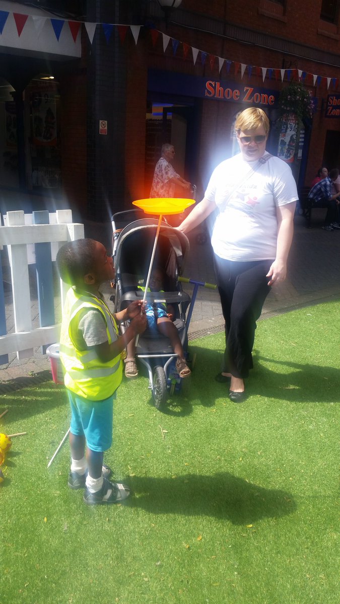 Play4kidz2's tweet photo. Extra fun @GalleriesWigan today. Thanks it was worth the trip!!! 🙂🤗😎🎪🎠🌞 https://t.co/WqFemCfOfq