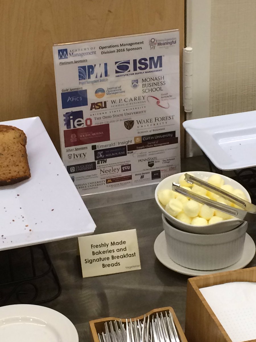 FinnWynstra's tweet photo. @PSMatRSM sponsoring the OM doct &amp; jnr fac consortium at #AOM2016 ! #rsm https://t.co/XcVA6K8ned